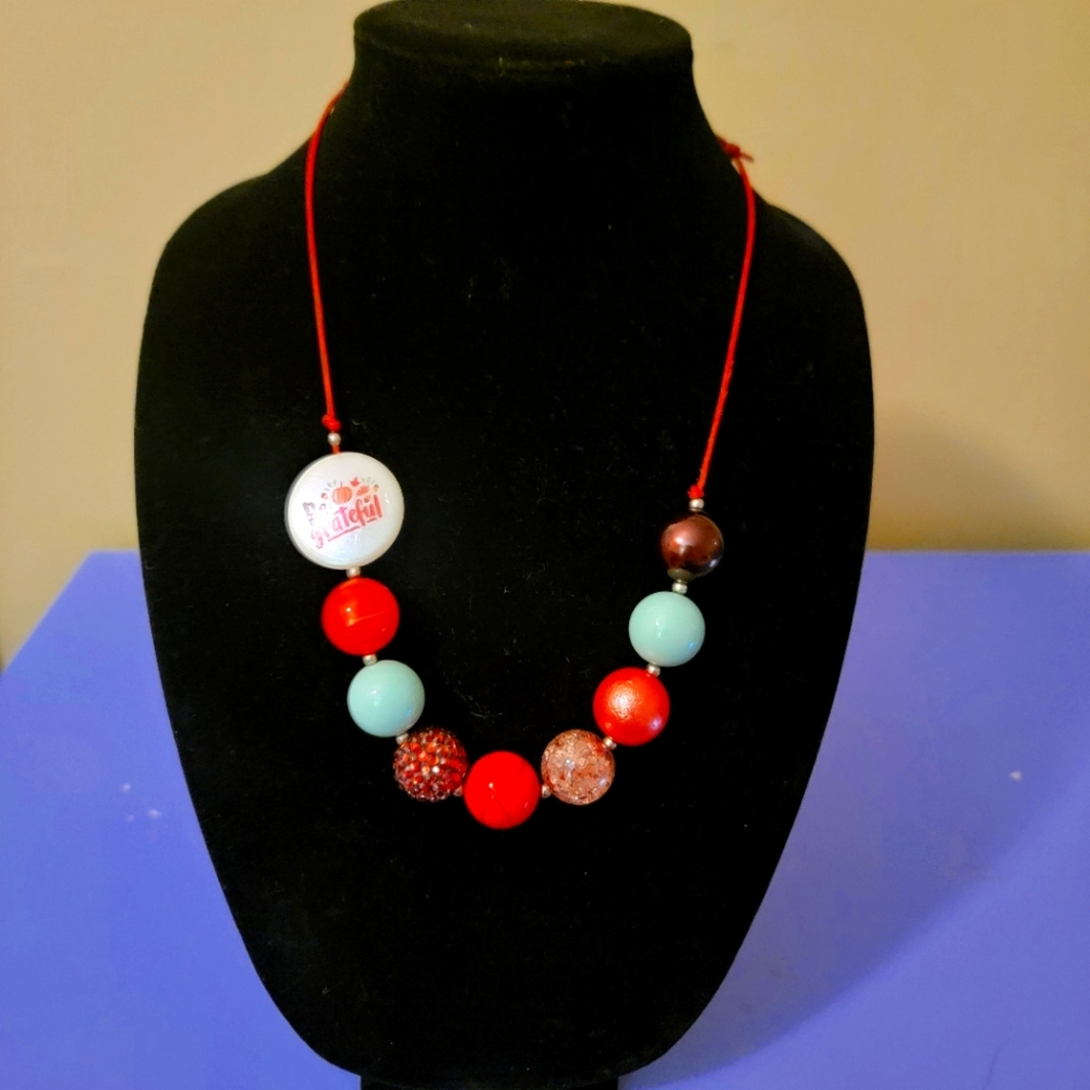 Fall themed Be Grateful necklace